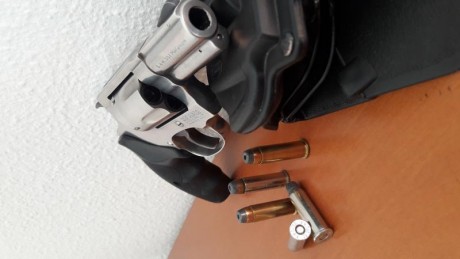 Buenas tardes foreros!
Busco pistola pequeña del 9 corto, estilo bodyguard, ruger lcp, beretta pico, remington 70