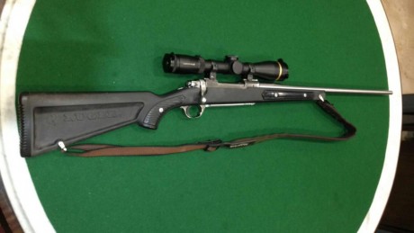 Vendo Ruger 77 Mark II del 30-06, cerrojo tipo Mauser 98 y seguro de 3 posiciones. 

Precio 700 € no se 02