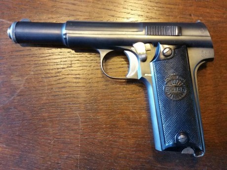 Venfo astra 600 en excelente estado , yanto estetico gomo mecanico.Va von fos fundas originsles, una de 02