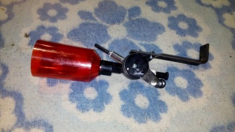 Vendo dosificador Lee totalmente nuevo sin estrenar, porque yo no lo uso,
precio 30€ con envio incluido 00