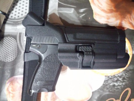   CERRAR ANUNCIO POR FAVOR  


 Vendo mi HK USP STANDAR en calibre 9mm Parabellum. 
Guiada en "F".
Apenas 20