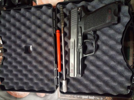   CERRAR ANUNCIO POR FAVOR  


 Vendo mi HK USP STANDAR en calibre 9mm Parabellum. 
Guiada en "F".
Apenas 31