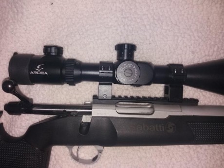 En venta rifle de precission sabatti rover tactical en calibre 308 win con visor arcea 10-40x60.
El arma 01