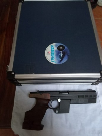 Pistola hamerli en buen uso por no utilizarla esta impecable maleta y accesorios precio 550 portes incluidos 00