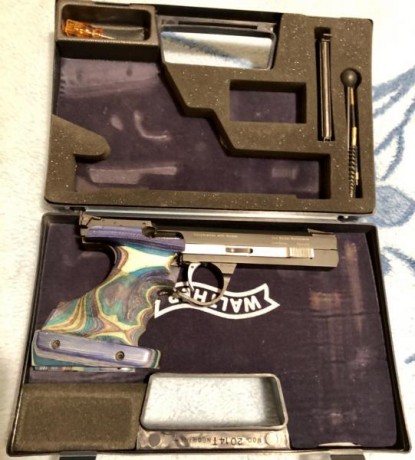 VENDO WALTHER KSP 200 :
Pistola del 22 LR., ideal para tiradores, que se inician en la competición, muy 00