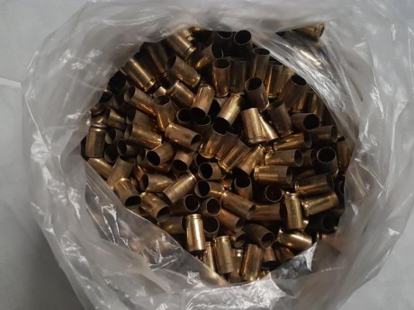 Vendo Vainas del 9 palabellum (9x19), de piston boxer,  marca Seller & Bellot,  un solo disparo, sin 00