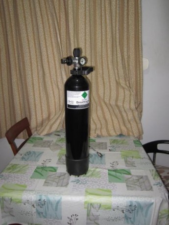  LA  BOTELLA SE RETIRA DE LA VENTA , EN ESTOS MOMENTOS NO VENDO NADA.

Disculpen las molestias   gracias 132