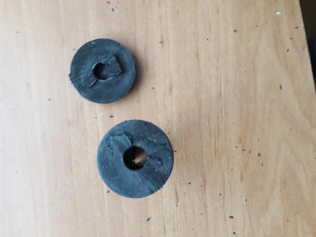 De un carro de niño desechado porque se le salía una rueda trasera lo he reconvertido en un cómodo carrito 21