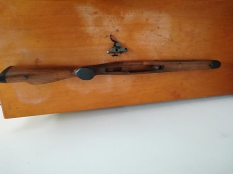 Magnifica culata original Santa Barbars en Nogal Español acabado al aceite con puntal y final de pistolete 02