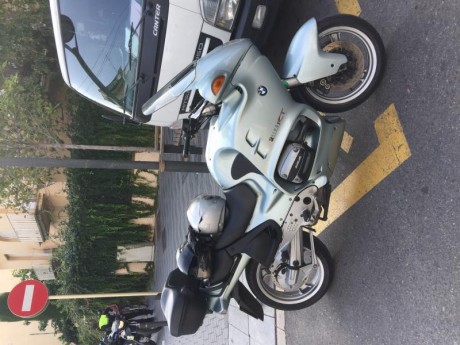 pues como dice el titulo,porque no ponemos fotos de nuestras maquinas,ya sean scooters,harleys,nakeds,trails,etc,la 100