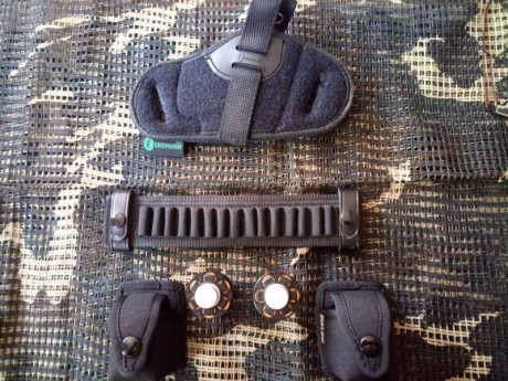 Pongo en venta mi Taurus .357 de 6".
Está guiado en "F".
Soy el segundo propietario y apenas 22