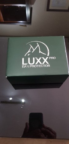 Oferta. Solo estrenados. 350€. Estan en Beza, Jaen 01