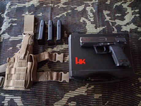 Como dice el título del anuncio vacío mi armero.
Se ponen a la venta las siguientes armas:

 REVOLVER 42