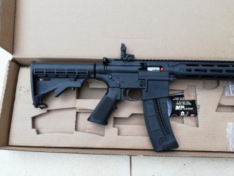 Saludos. Vendo carabina Smith&Wesson MP15 sport, calibre 22LR. Comprada nueva en armería hace un mes, 11