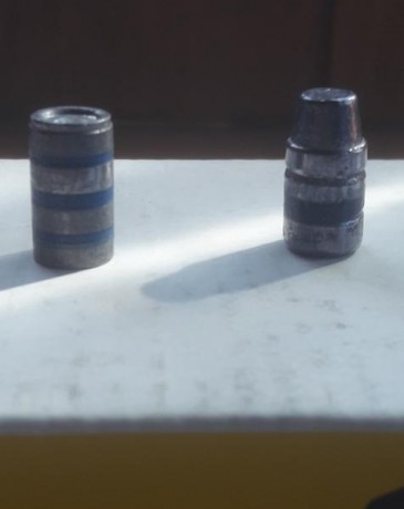 Vendo puntas RG  38-357. Dispongo de 3 cajas Wad-Cutter y 6 cajas SWC.Las cajas están precintadas. Precio 01