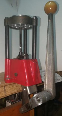 Pongo a la venta maquina de recarga LEE TORRET PRESS con manuales, certificado de homologación y catalogación 02