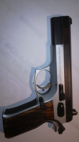 Buenas , un amigo del club me pide que ponga a la venta varias armas ,el precio de cada una son 400e  02