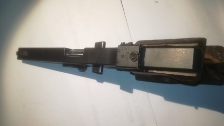 Buenas , un amigo del club me pide que ponga a la venta varias armas ,el precio de cada una son 400e  30