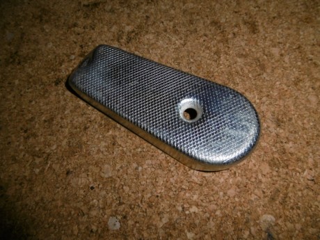 Vendo cantonera metálica para Kar98k, usada por los francotiradores alemanes para proporcionar mayor sustentación 01