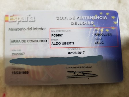 Un compañero vende este revolver, prácticamente nuevo, muy pocos disparos
guiado en "F"

El 10