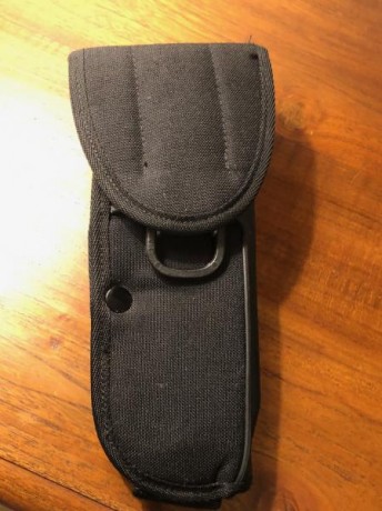 Funda pistola color negro ,tipo infanteria de marina.(original)
la funda lleva incorporada una baqueta.
La 01