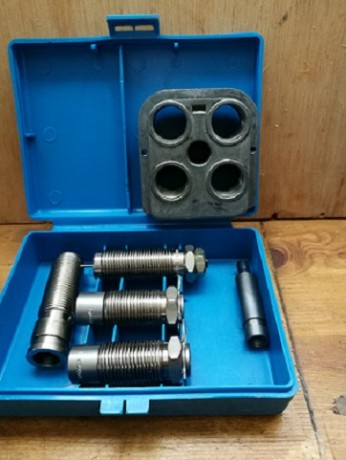 Vendo los siguientes dies en muy buen estado:
357 MAGNUN:
Dillon .......... 45 euros
Lee............. 00