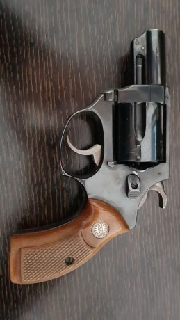 Vendo estas tres armas en buen estado con algunas marcas de uso como se puede apreciar en las fotos pero 01