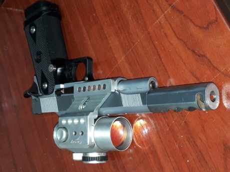 marca  Sprindfield
 modelo  Armony custom
calibre 38
preparada para IPSC o  recorrido de tiro ,tuneada 02