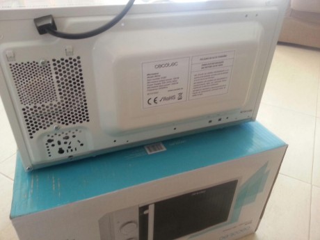 Hola, pongo en venta este microondas, aqui sus caracteristicas

https://www.amazon.es/Microondas-blanco-output-niveles-Cecotec/dp/B01LYZYN9Q/ref=sr_1_1?ie=UTF8&qid=1552133465&sr=8-1&keywords=microondas+cecotec

Lo 01