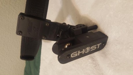 Se vende pistola Glock 17 de 4ª Generación, bien cuidada. Tiene unos 2.000 disparos siempre con munición 22
