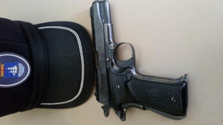 Buenas tardes foreros!
Busco pistola pequeña del 9 corto, estilo bodyguard, ruger lcp, beretta pico, remington 70