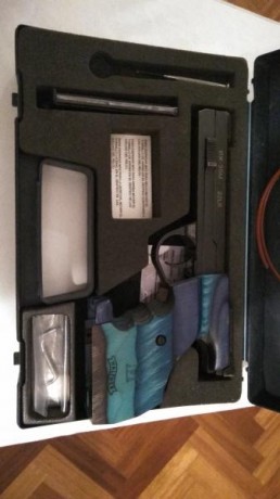 Vendo pistola de competición BAIKAL IZH 35M/ en calibre 22 LR

Muy buen estado.

Un cargador y maletín 02