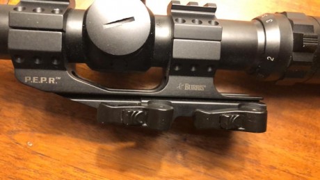 Hola,pongo a la venta montura para rifles AR marca Burris modelo P.E.P.R (Proper eye Position Ready)
para 01