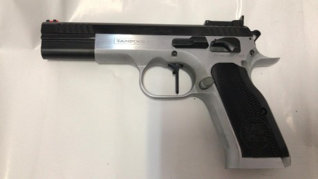 Vendo esta Preciosa Tanfoglio match, 
Tiene gatillo gatillo recto (flat trigger)
Muelles nuevos médium 00