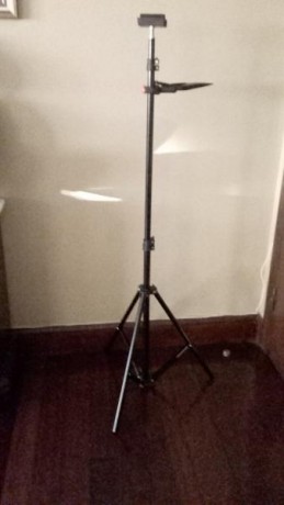 Vendo carabina para la práctica de tiro en galería a 10m , HAMMERLI AR20 , calibre 4,5 ,con diopter y 41