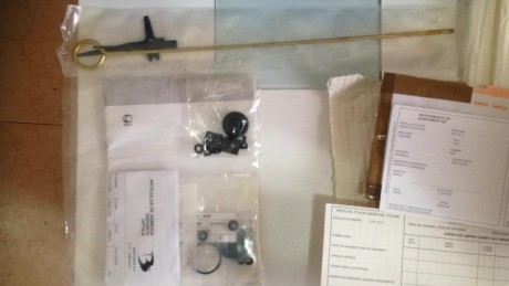 pistola Baikal con estuche accesorios juego de mira y juntas de recambio en caja y casi si. Usar excelente 01