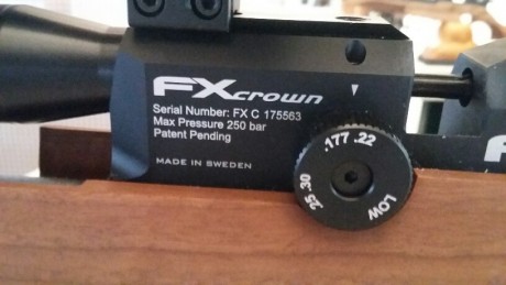 Vendo carabina PCP Fx Crown del 5,5 en perfecto estado. Comprada nueva hace pocos meses y usada muy poco. 00