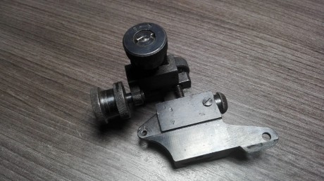 Diopter micrométrico de iris regulable para fusiles Enfield Nº4. El estado de conservación y funcionamiento 10