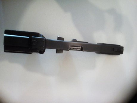 Un compañero que se retira del tiro vende pistola Walther GSP 22 con conversión al 32. Muy buen estado, 00