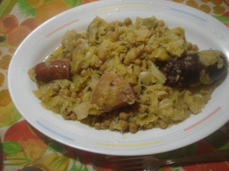 Hoy para comer acelgas hervidas y chuletón de vaca gallega vieja con seis semanas de maduración en cámara 140