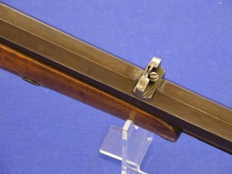 Voy a colocar unas fotos de un arma larga alemana de llave de mecha del siglo XVI. 141