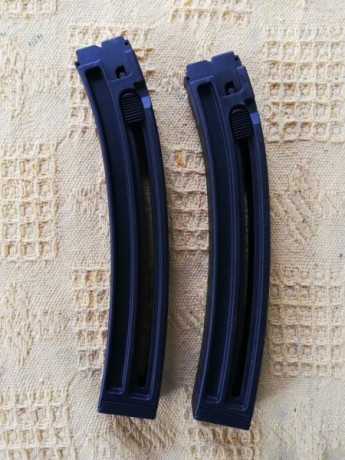 Saludos. Vendo dos cargadores de alta capacidad para carabina MP5 HK de Walther. No sirven para la GSG.
Muy 01