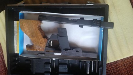 Vendida para el compañero bjgarcia
gracias
Juan



Se vende walther guiada con el 22lr y kit adicional 01