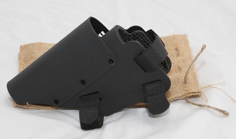 Un amigo vende una carrillera ajustable en altura Bradley , esta igual que nueva ,una vez puestas las 00