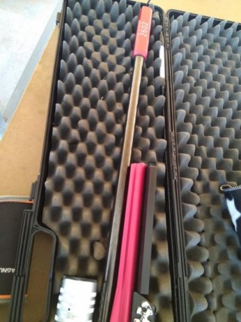 Se vende culata de aluminio para una carabina CAL .22 Lr marca FEINWERKBAU  modelo 2602 o bien el cañón 01