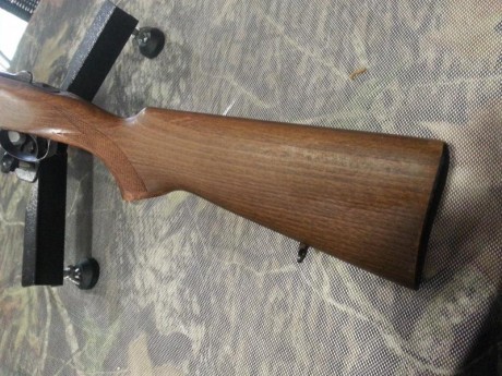 Superpuesta, con muy poco uso, muy ligera, manejable y plegable.Cambio por visor o rifle de mi interés.CAMBIADA 02