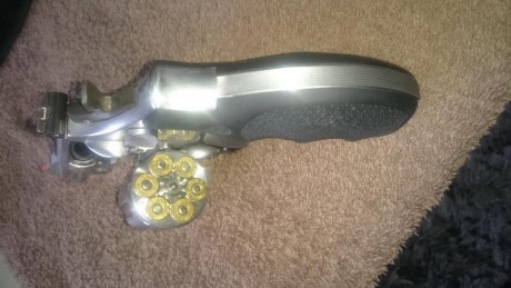 Buenas, vendo Smith wesson modelo 66-4, K frame (tamaño mediano), 2.5 pulgadas, calibre 357 magnum por 01