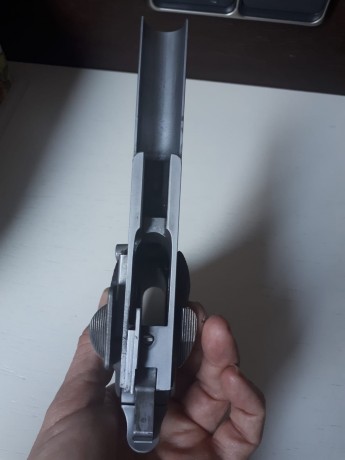 Se vende sps Falcón de 9 mm monohilera,5 cargadores de 10 cartuchos,Fanel Cambiado aletas punto de mira 132