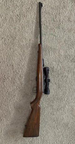 Vendo carabina BRNO 22 perfecto estado, en el precio no está incluido el envío, se puede ver y probar 02