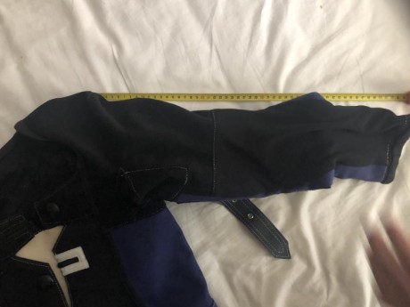 Vendo chaqueta de tiro marca GEHMANN , muy poco usada. prácticamente nueva. ojo la talla es S o XS, válida 10